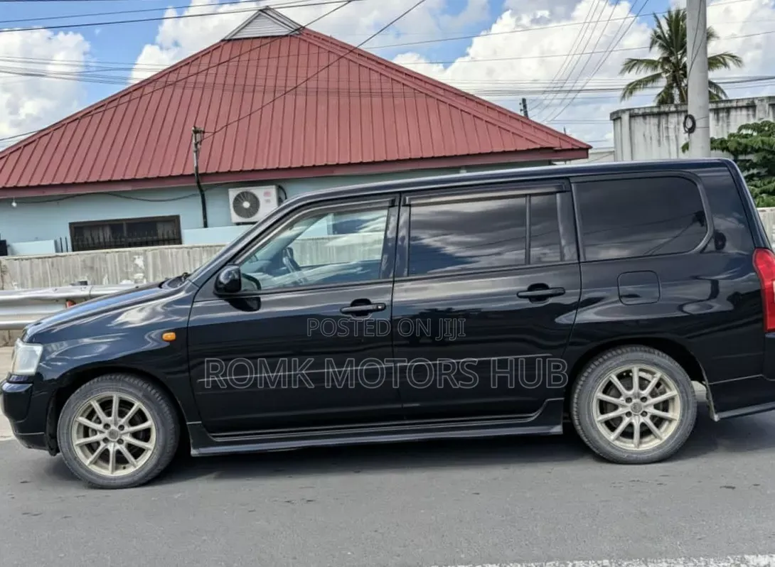 Toyota Succeed 2011 Black