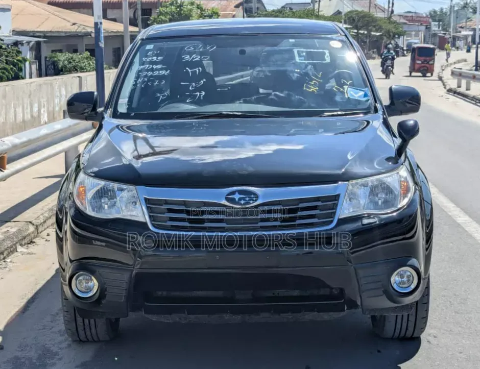 Subaru Forester 2011 Black