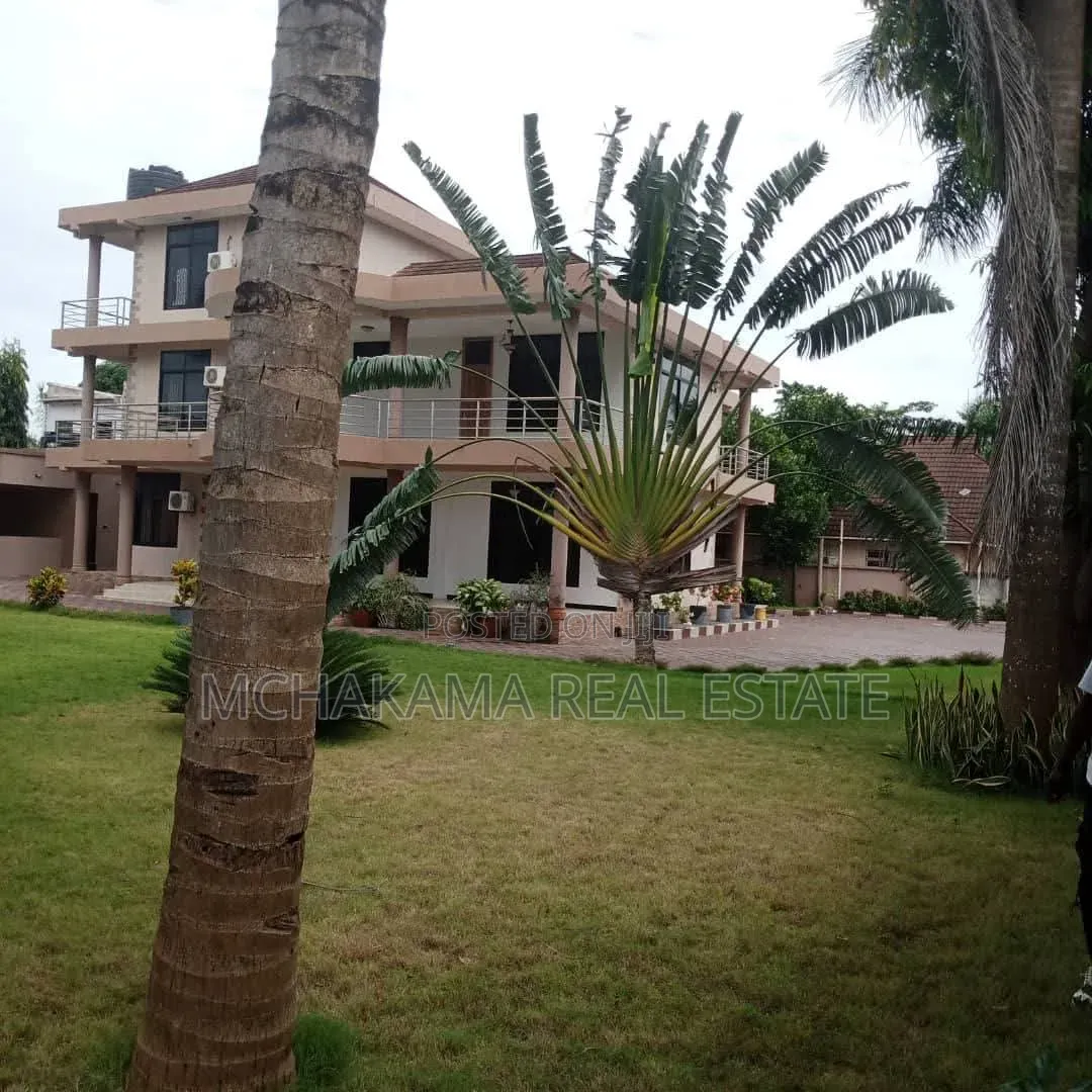 Furnished 11bdrm Block of Flats in Mchakama Real Estate, Kibada