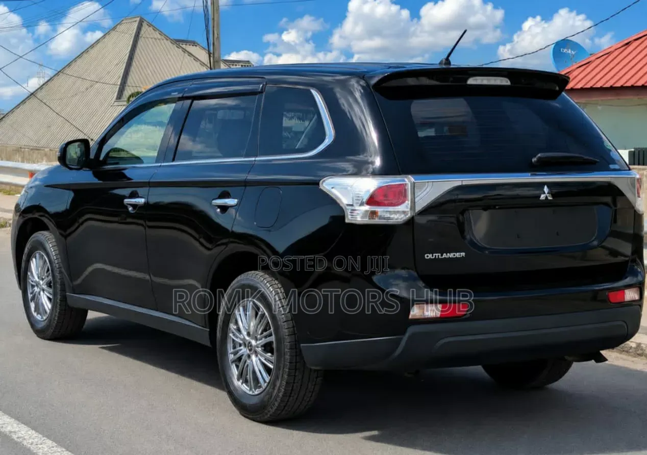 Mitsubishi Outlander 2.0 PHEV AWD 2015 Black