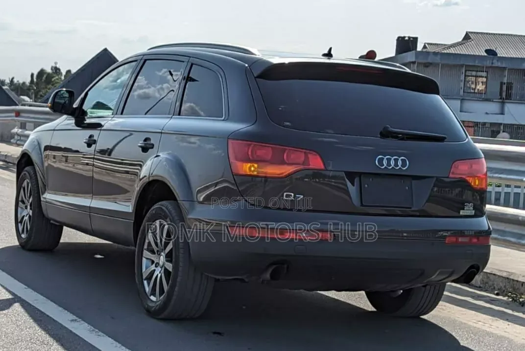 Audi Q7 2009 Gray