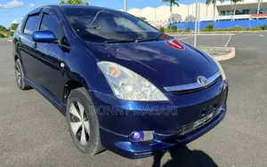 Toyota Wish 2006 Blue