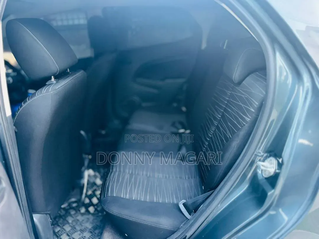 Mazda Demio 2010 Gray
