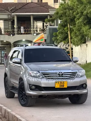 Toyota Fortuner 2008 Silver