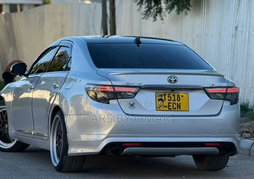 Toyota Mark X 2010 Silver