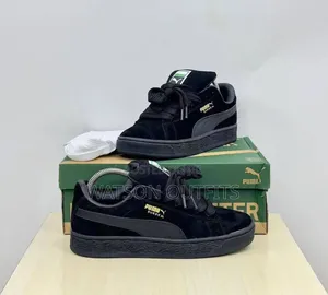Men's Leather Shoes or Women's Footwears Puma Suede Smartly Branded