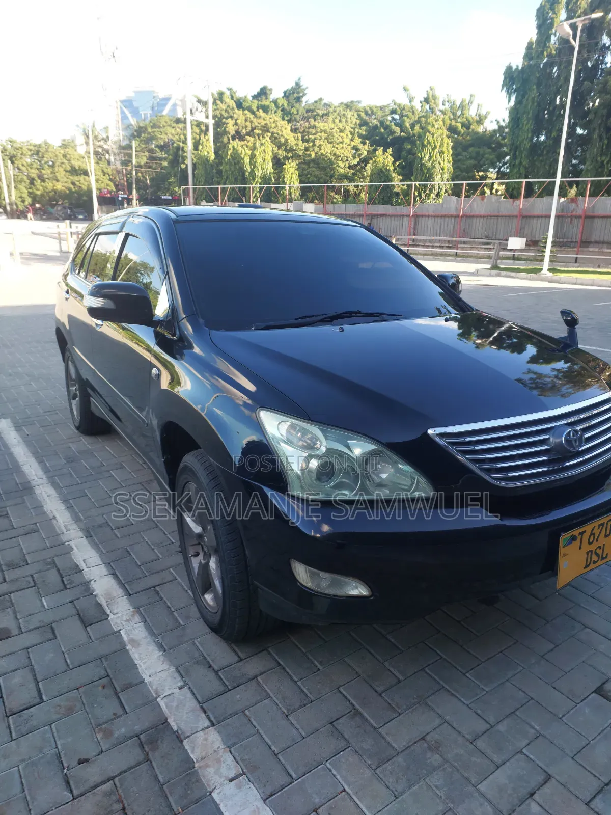 Toyota Harrier 2.4 2008 Black