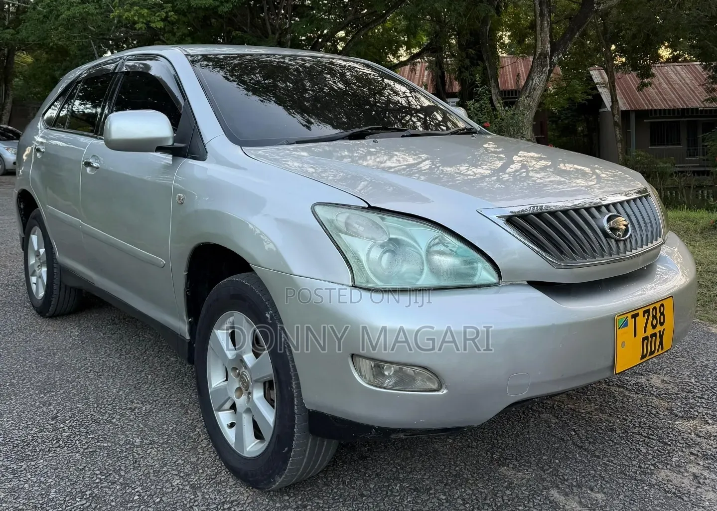 Toyota Harrier 2005 Silver