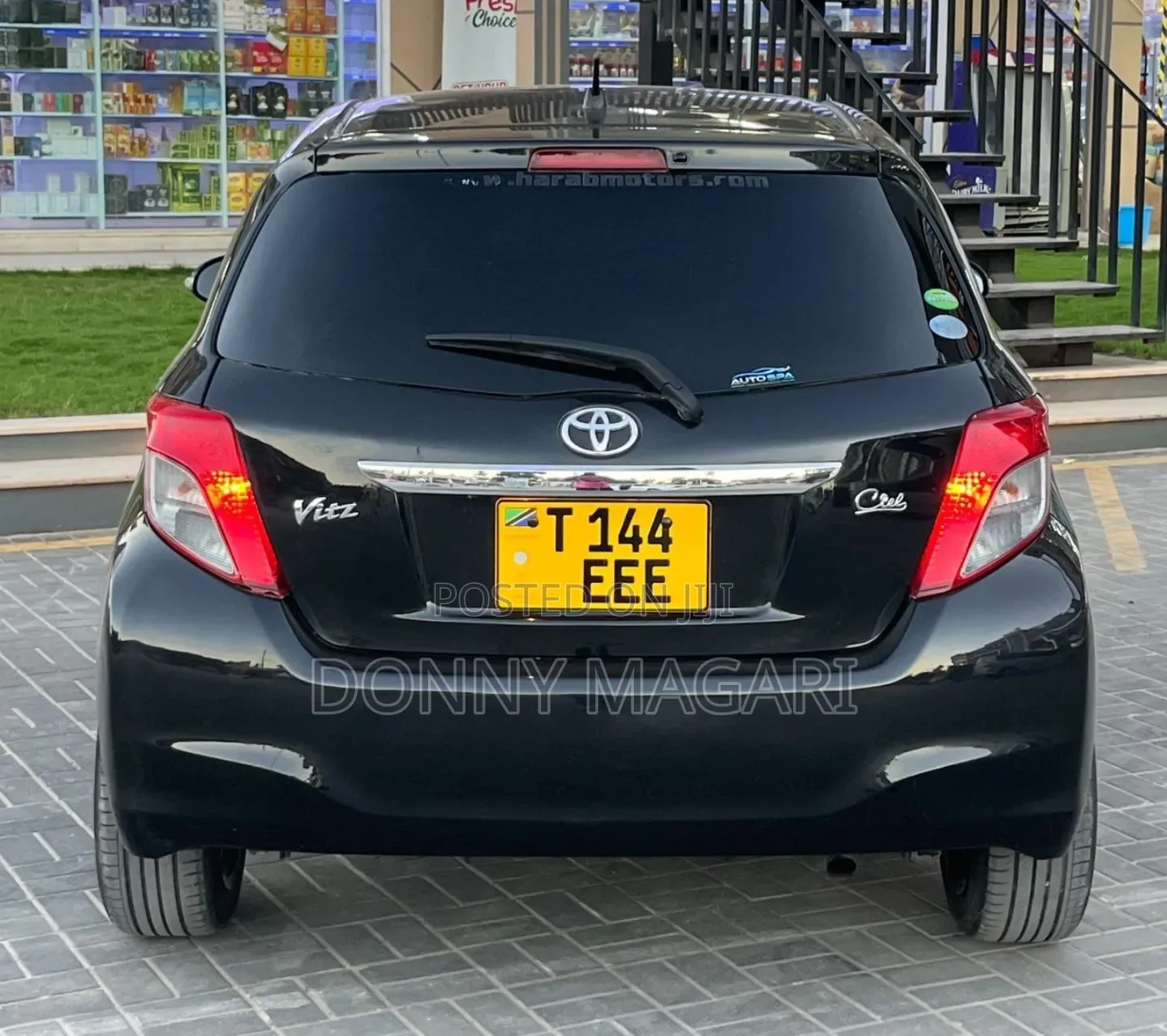 Toyota Vitz 2013 Black