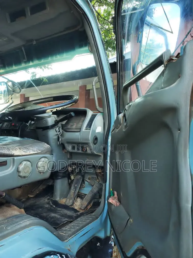 Fuso Tipa Tipper 6d17