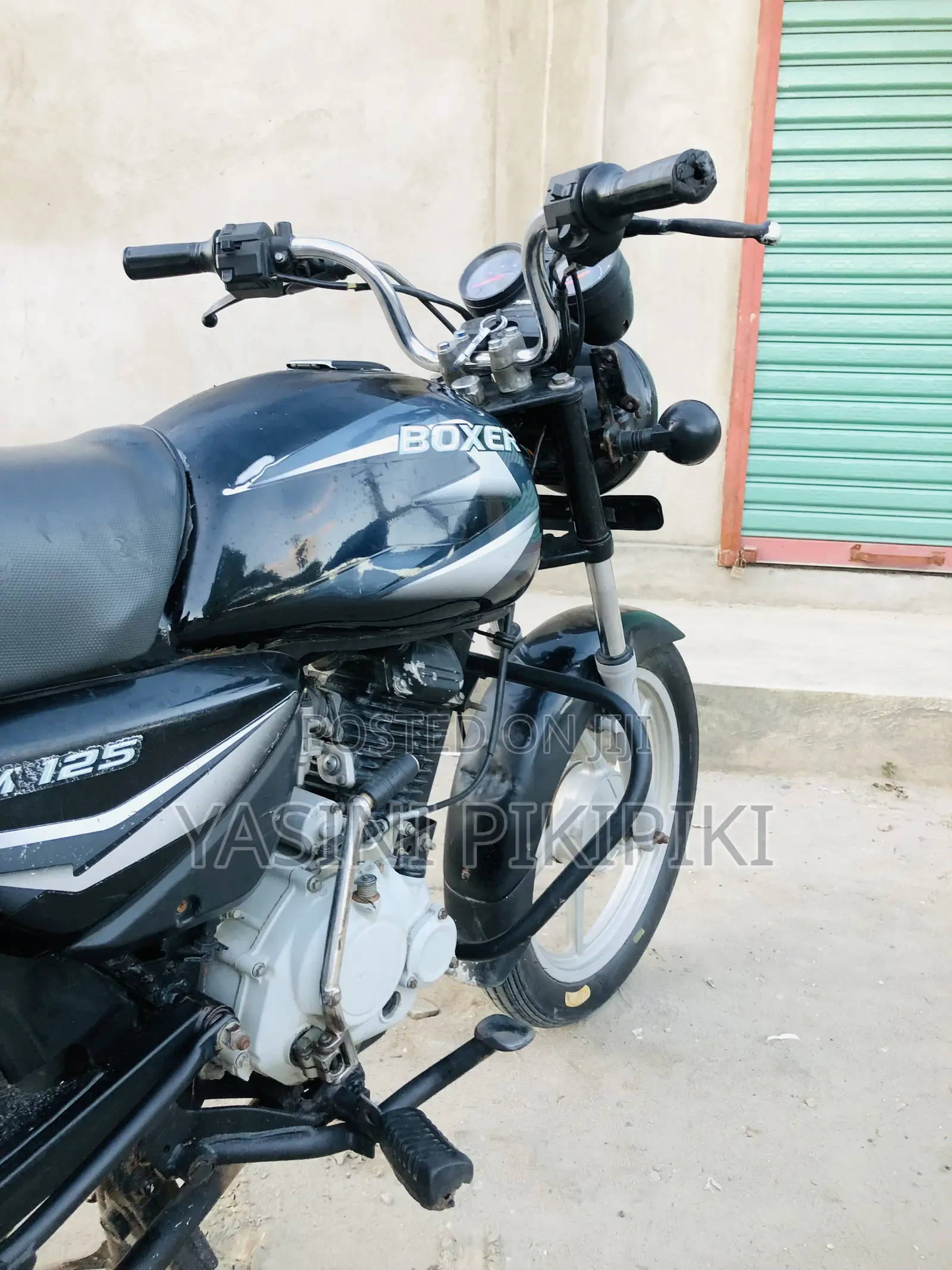 Bajaj Boxer 125 2025 Black
