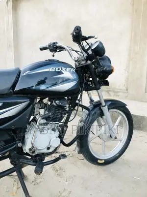 Bajaj Boxer 125 2025 Black