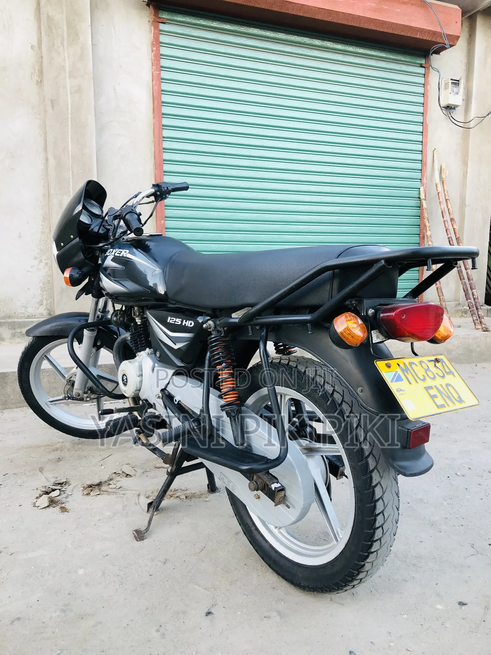 Bajaj Boxer 125 2025 Black