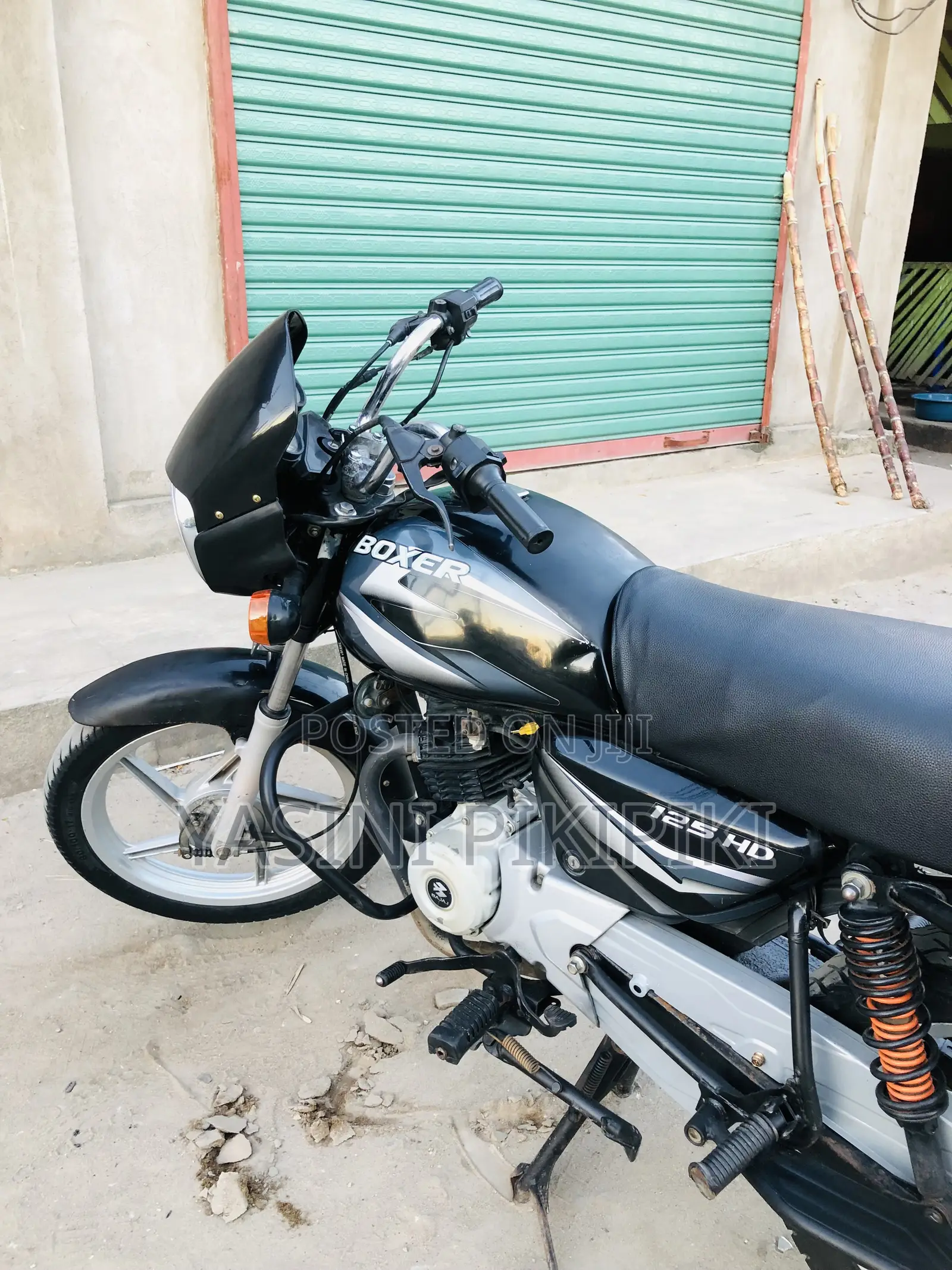 Bajaj Boxer 125 2025 Black