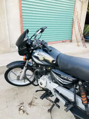 Bajaj Boxer 125 2025 Black