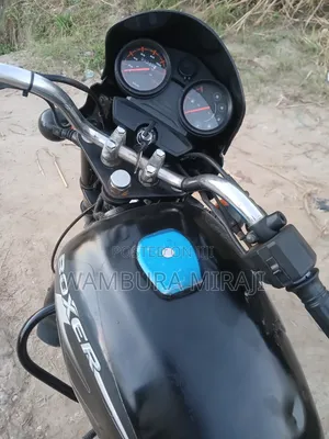 Bajaj Boxer 125 2025 Black