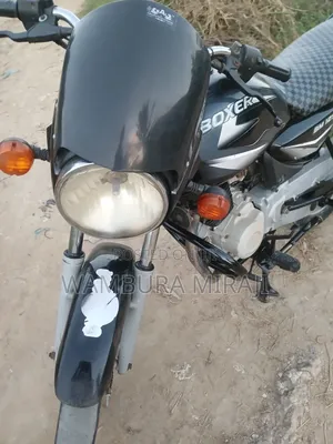 Bajaj Boxer 125 2025 Black