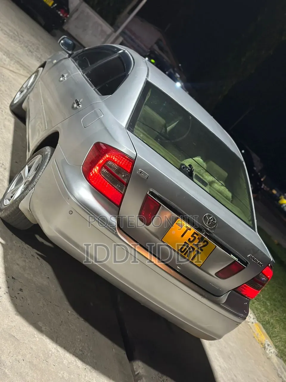 Toyota Premio 2005 Silver