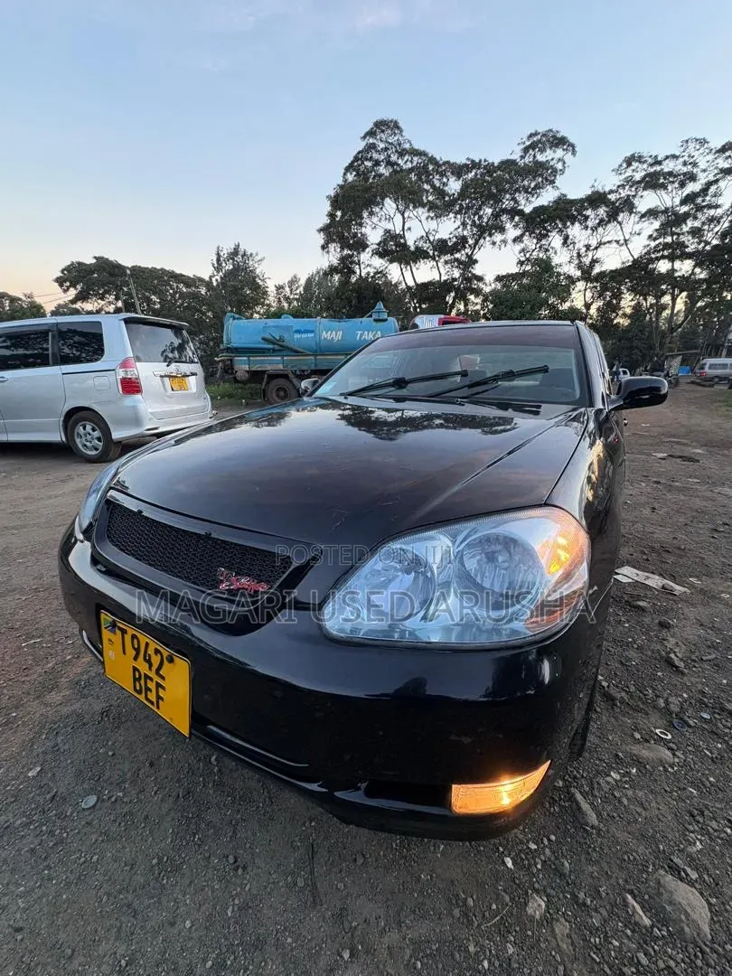 Toyota Mark II 2001 Black
