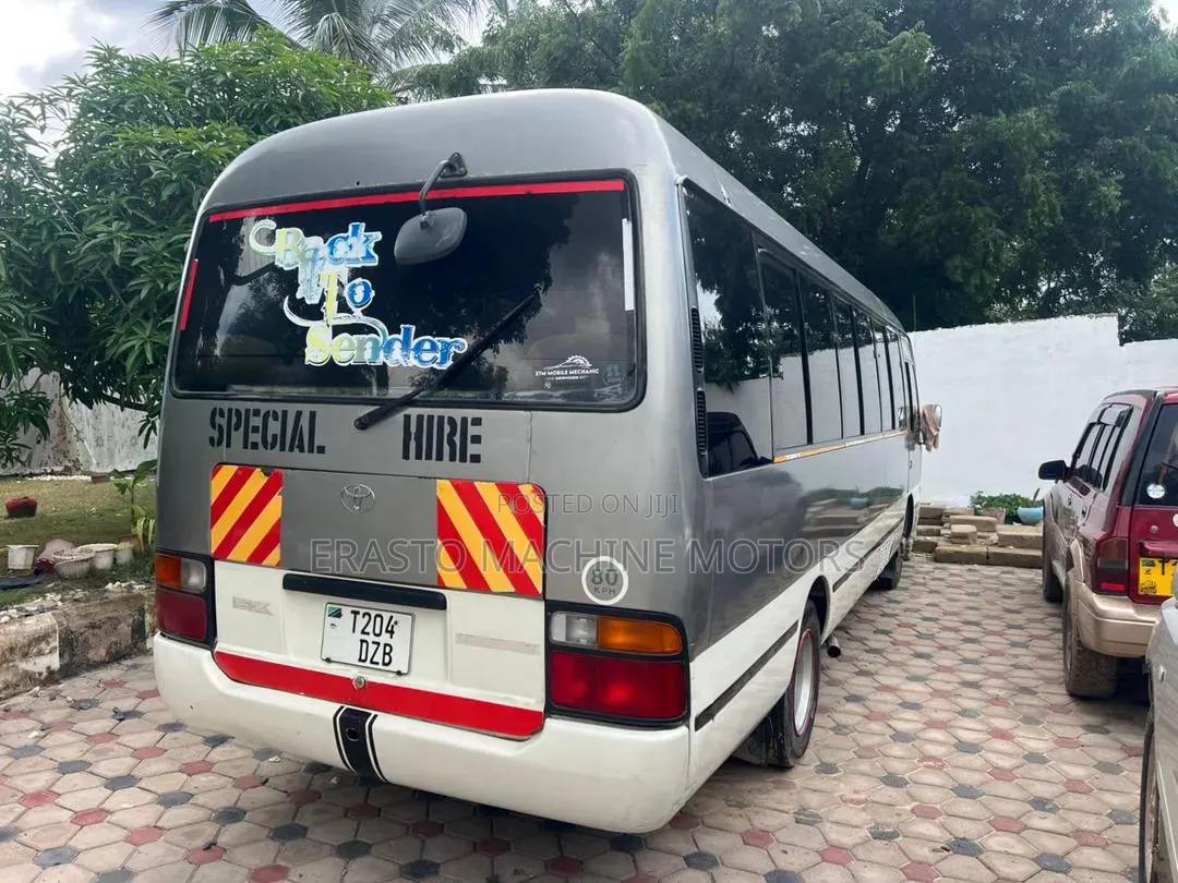 Toyota Coaster 2000 Grey