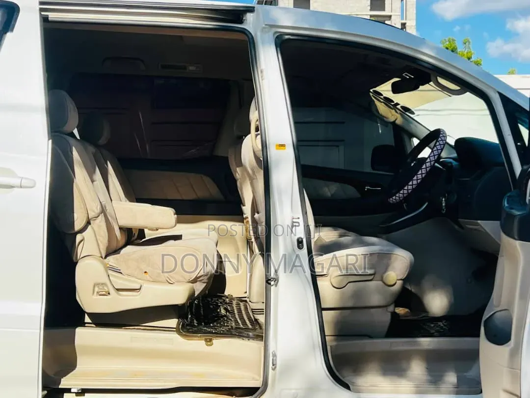 Toyota Alphard 2004 White