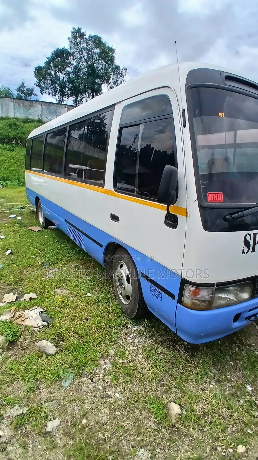 Toyota Coaster 1999 White