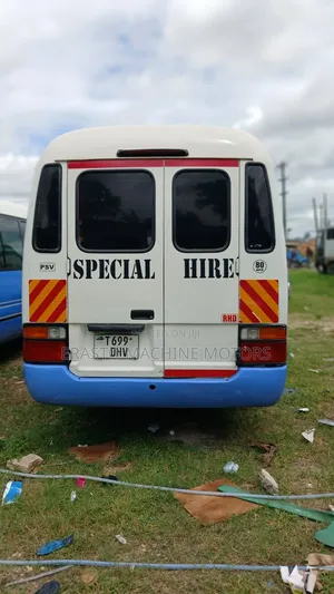 Toyota Coaster 1999 White