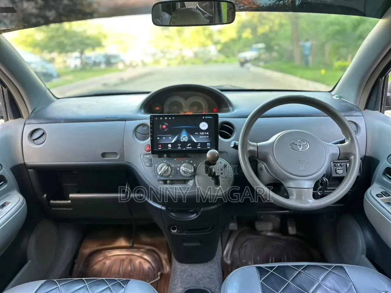 Toyota Sienta 2006 Black