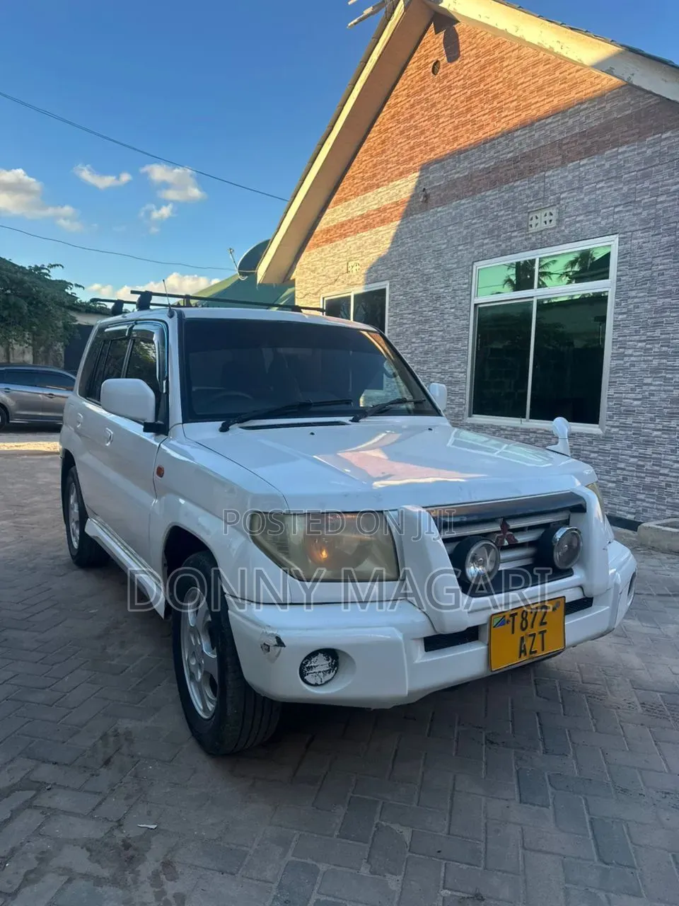 Mitsubishi Pajero 2005 White