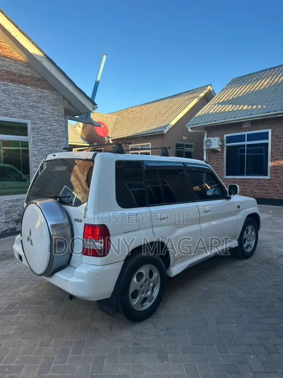 Mitsubishi Pajero 2005 White