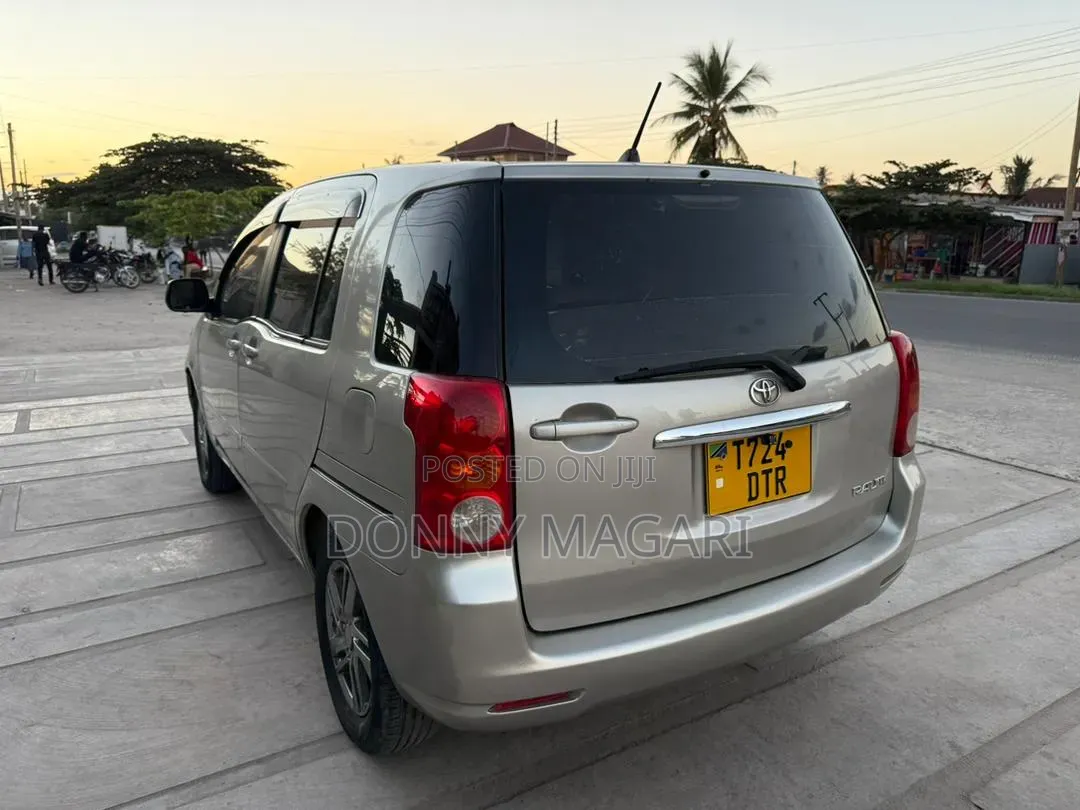 Toyota Premio 2003 Silver