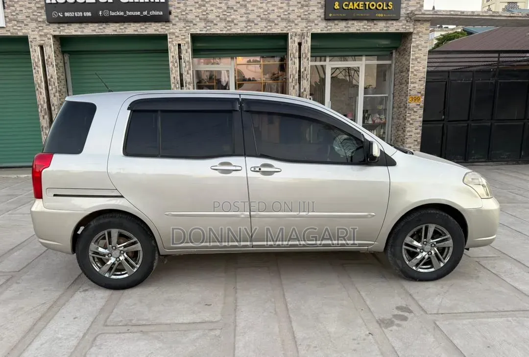 Toyota Premio 2003 Silver