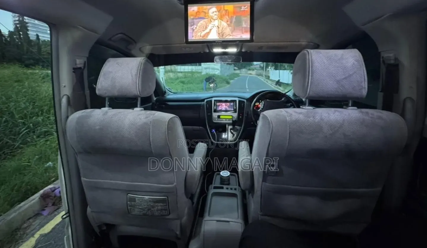 Toyota Alphard 2006 White