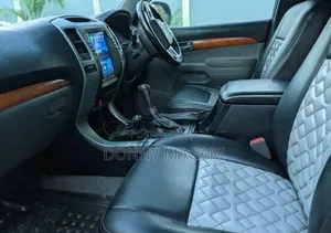 Toyota Land Cruiser Prado 2006 Black