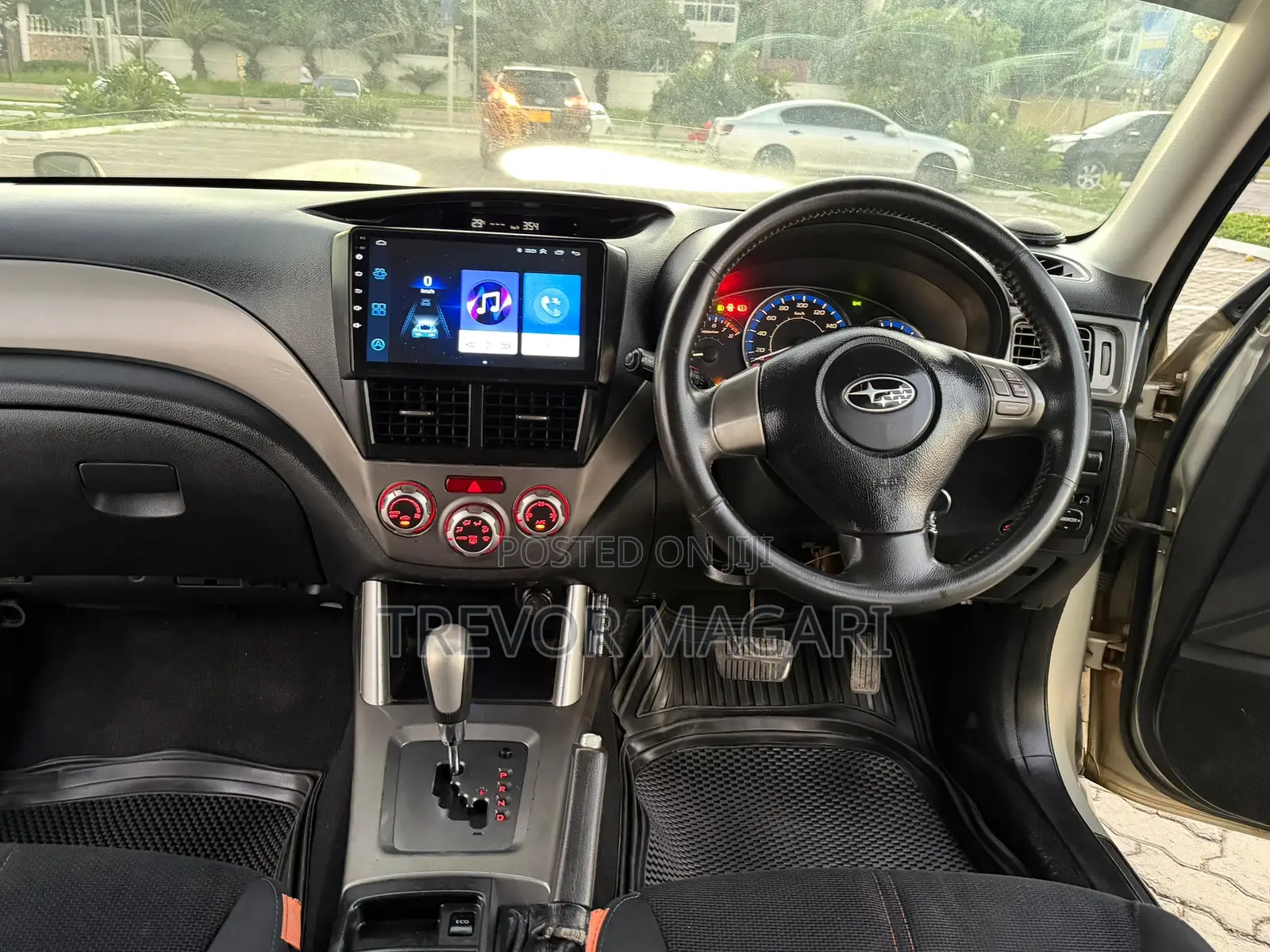 Subaru Forester 2010 Gold