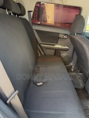 Toyota Corolla Rumion 2010 Silver