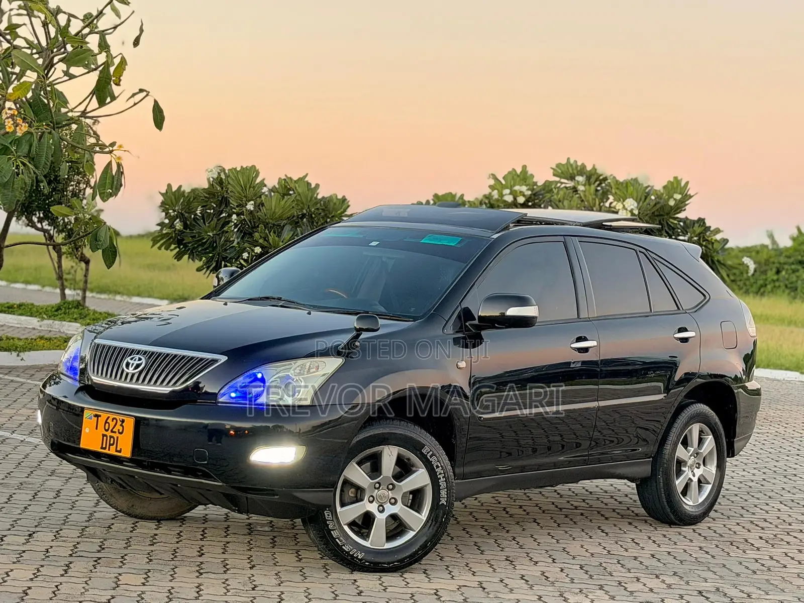 Toyota Harrier 2015 Gray
