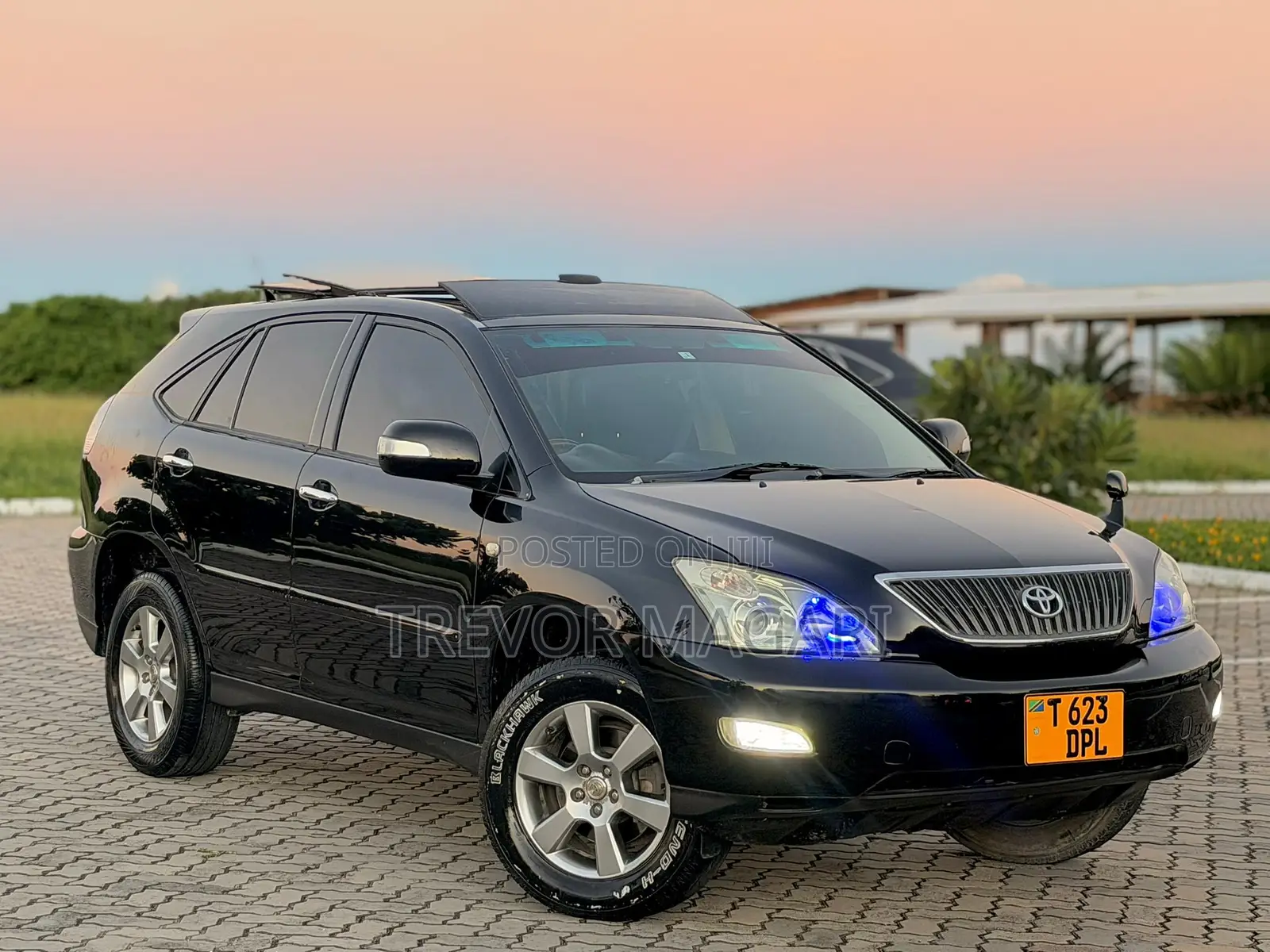Toyota Harrier 2015 Gray