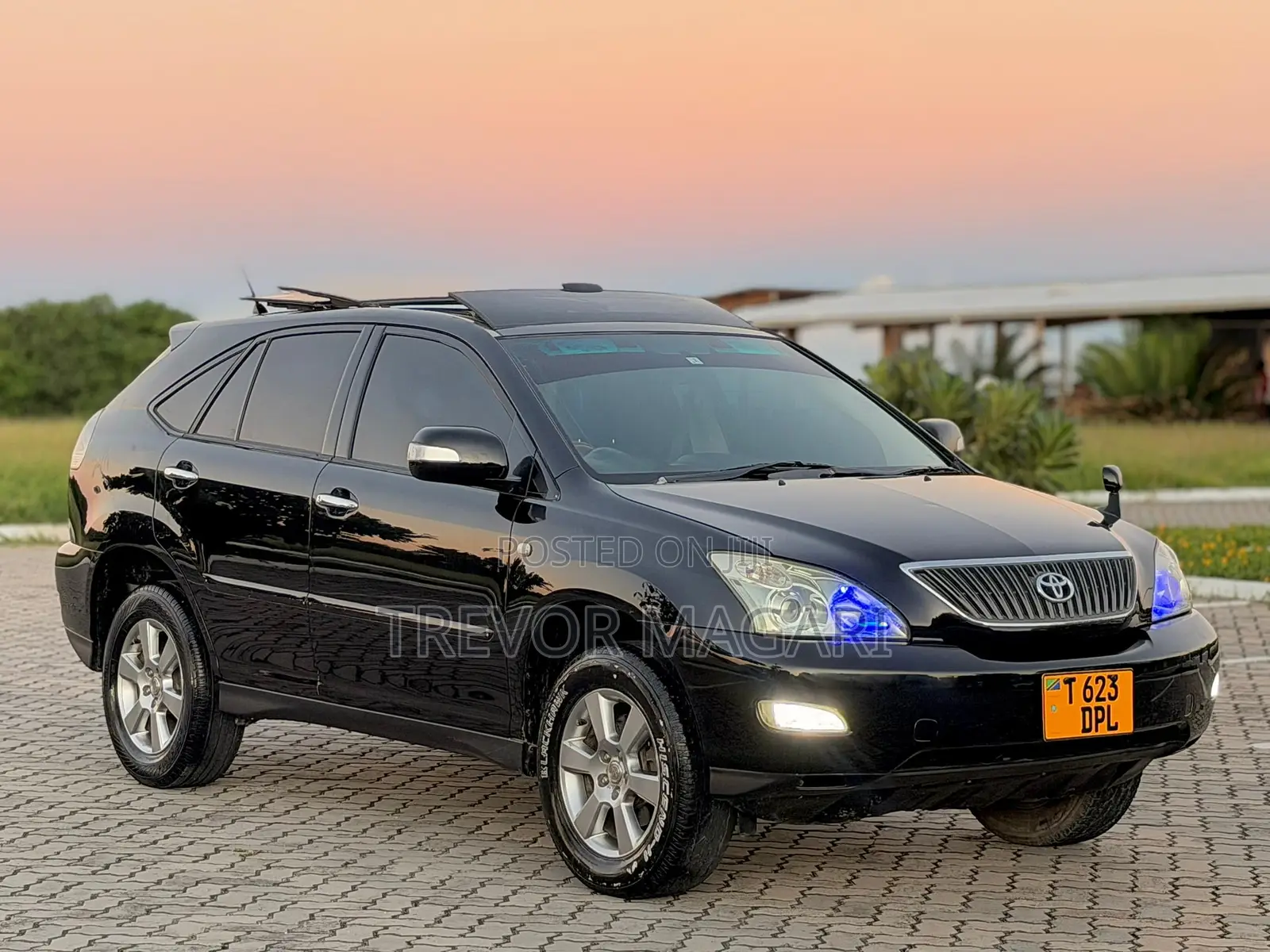 Toyota Harrier 2015 Gray