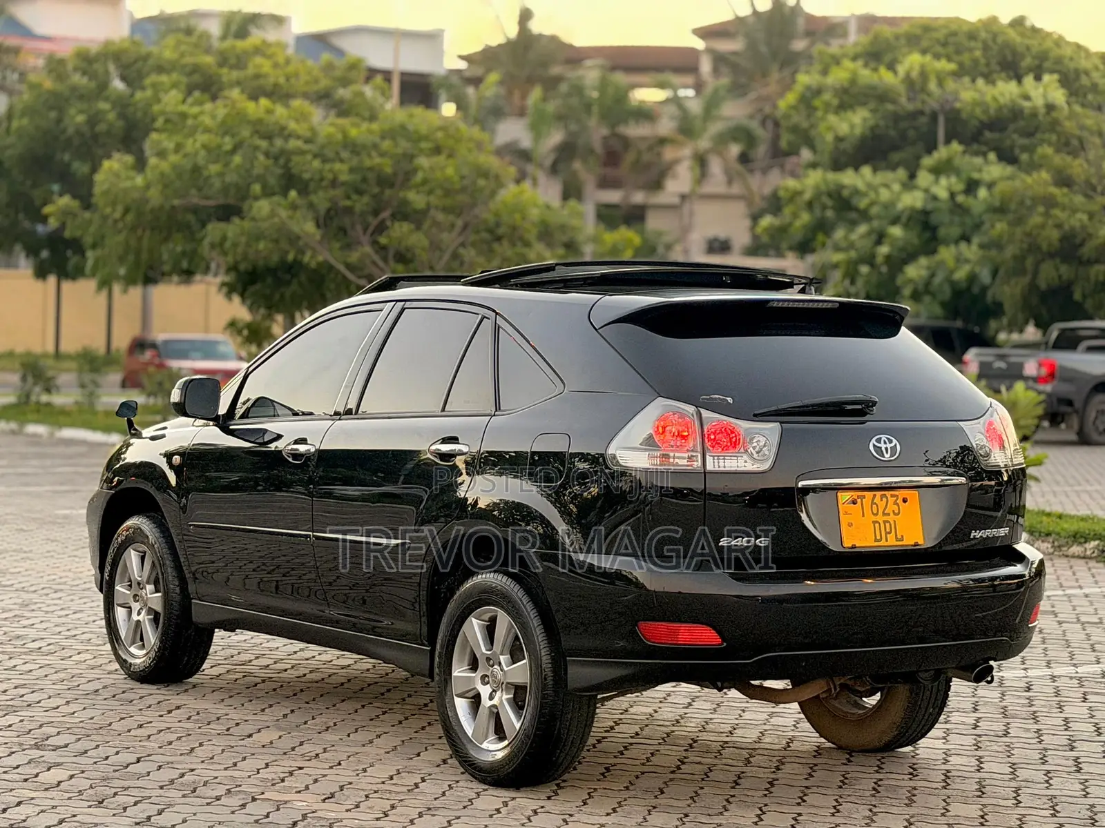 Toyota Harrier 2015 Gray