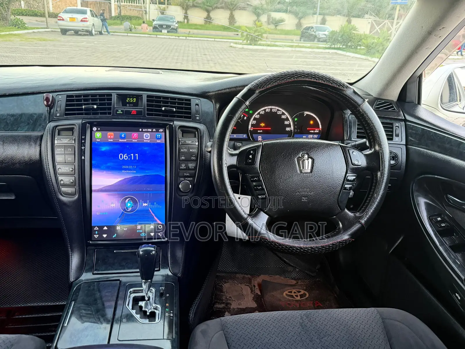 Toyota Crown Royale 2005 White