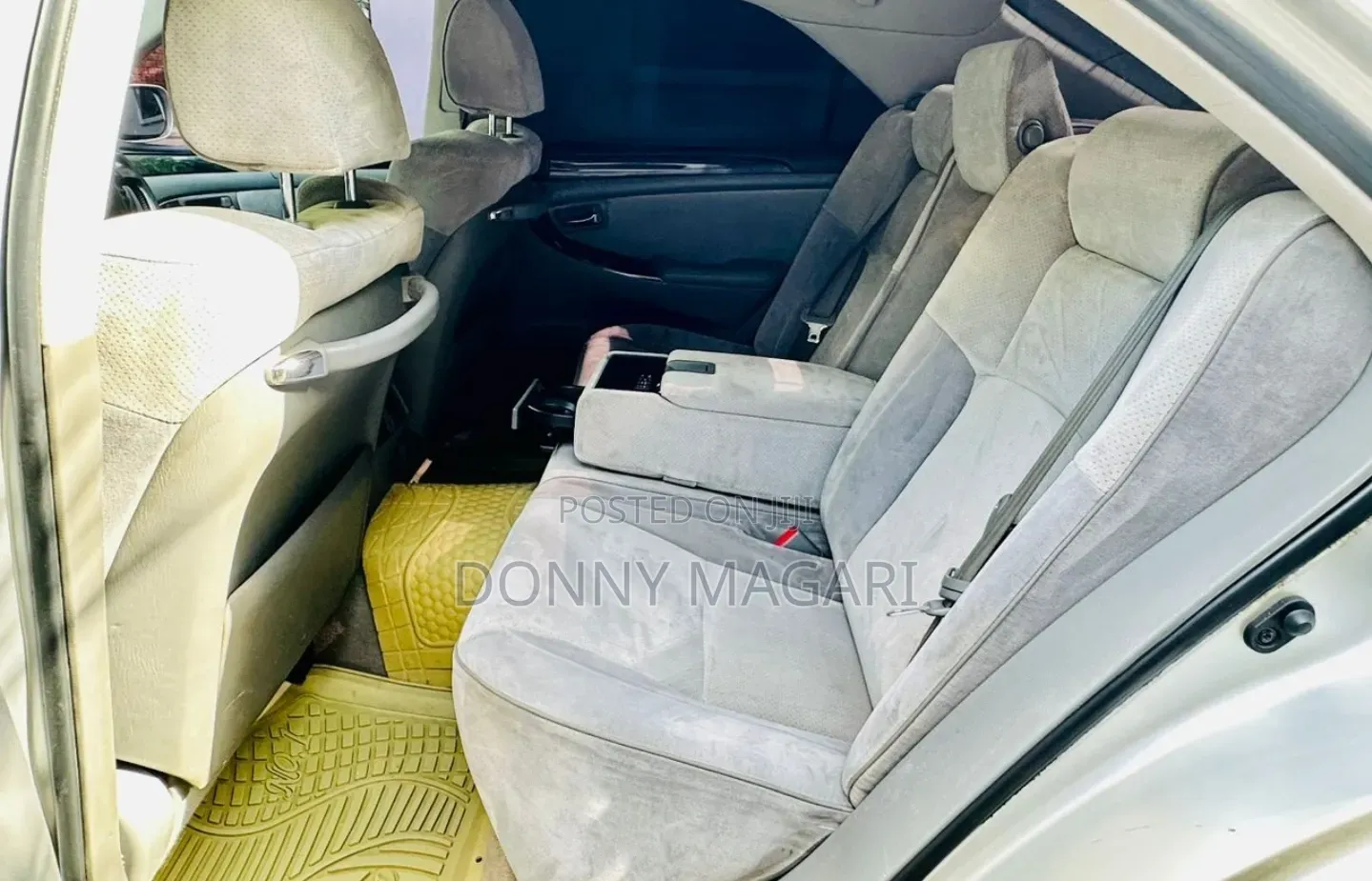 Toyota Crown 2006 Silver