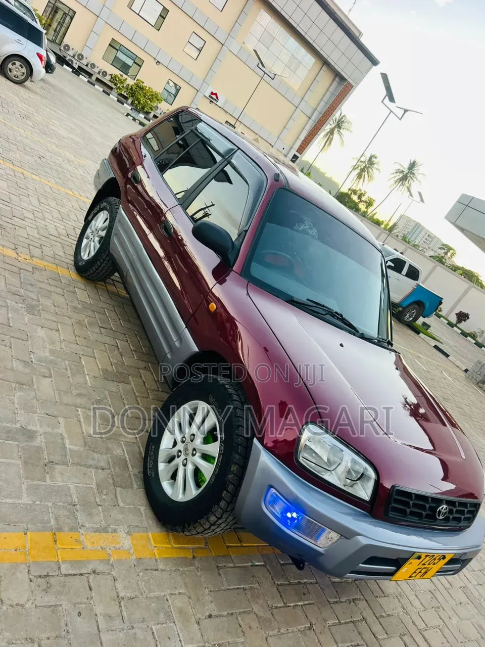 Toyota RAV4 2001 Maroon