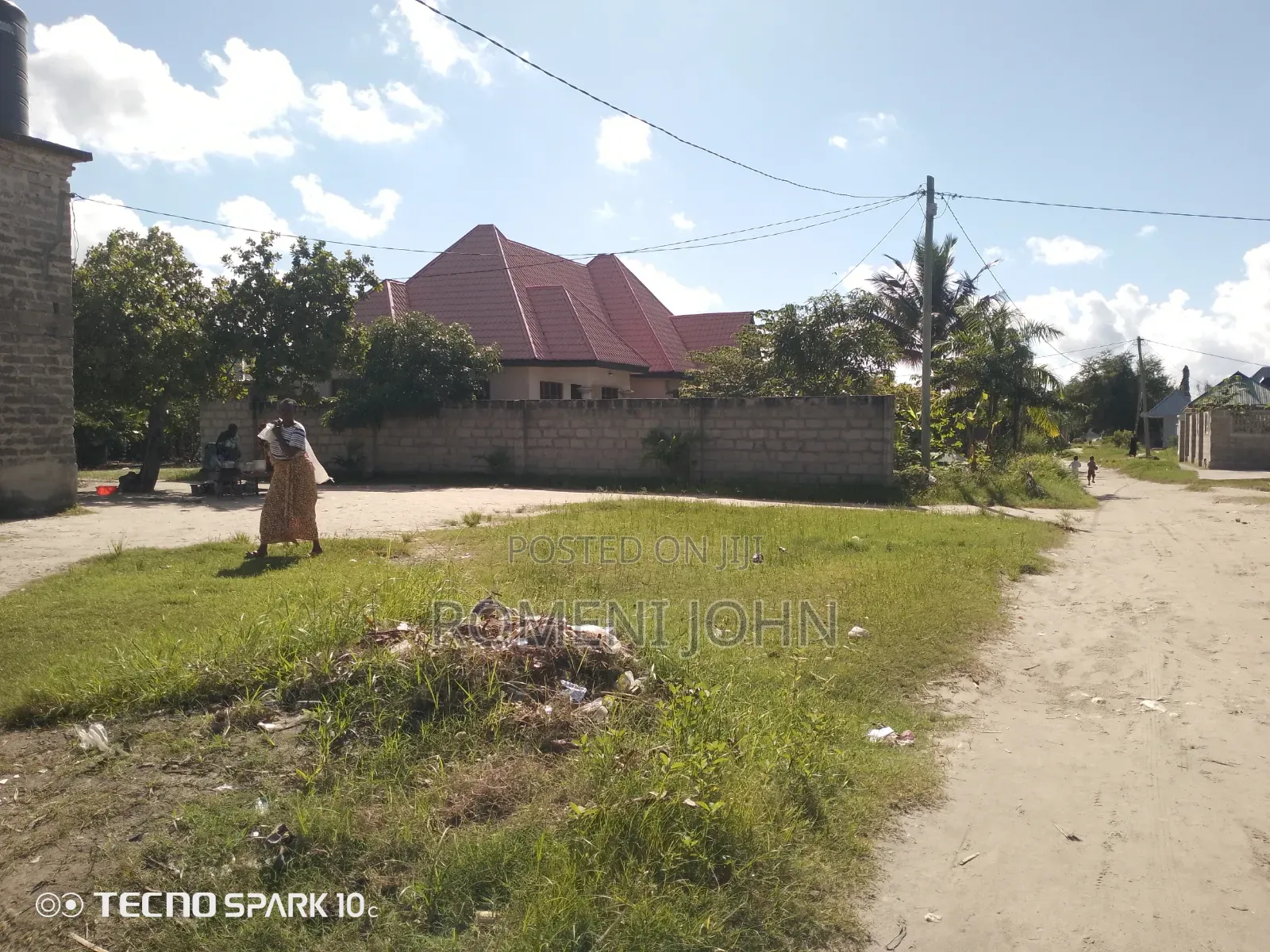 Eneo La Kibiashara Linauzwa Milioni 25 Gongolamboto Majohe Viwege.