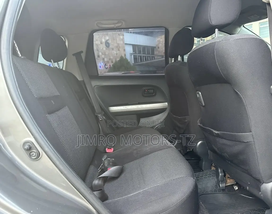 Toyota IST 2005 Gray
