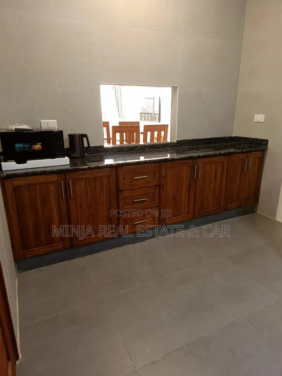 3bdrm Apartment in Upanga West for sale