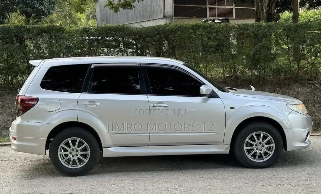 Subaru Forester 2009 Silver
