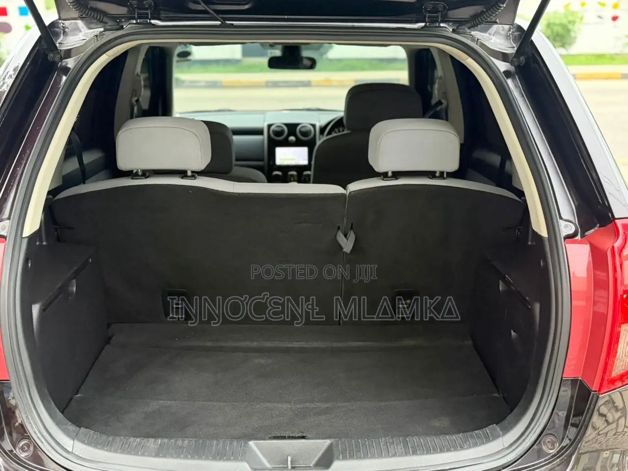 Mazda Verisa 2012 Maroon