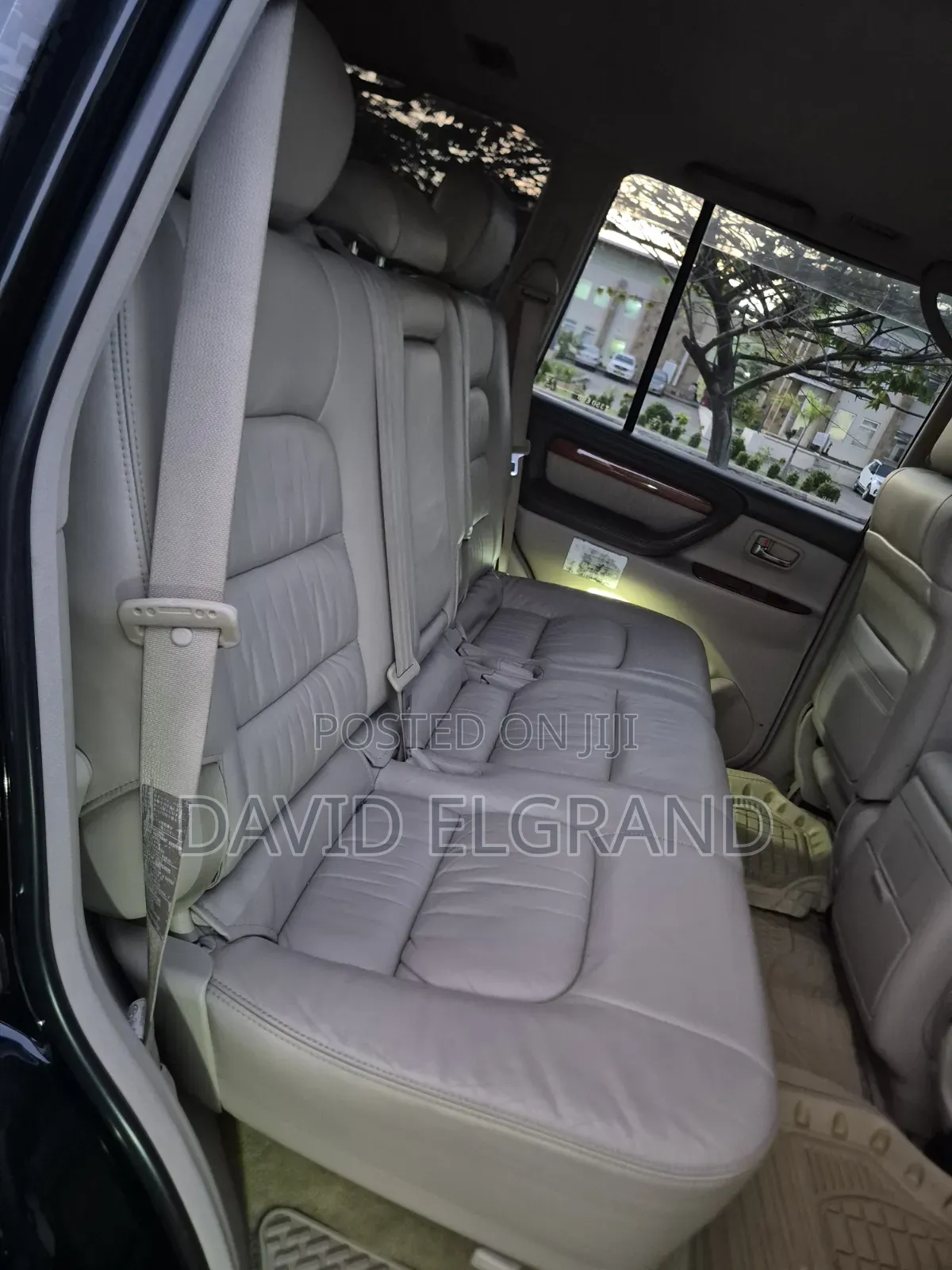 Toyota Land Cruiser 2004 Black