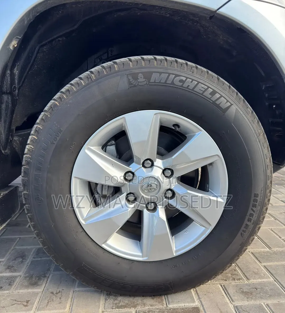 Toyota Land Cruiser Prado 2007 Silver